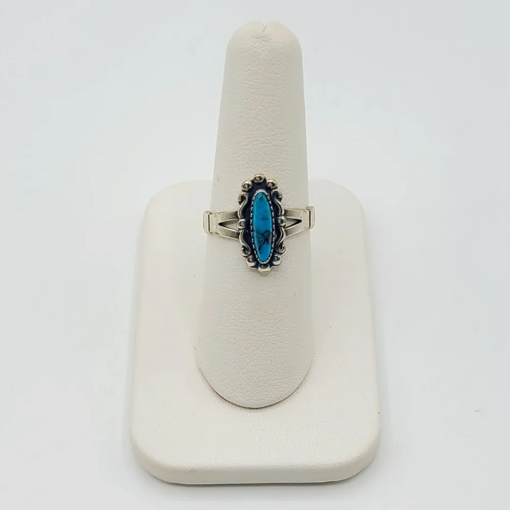 Vintage Sterling Silver Southwestern Turquoise Ring, Size 6.75